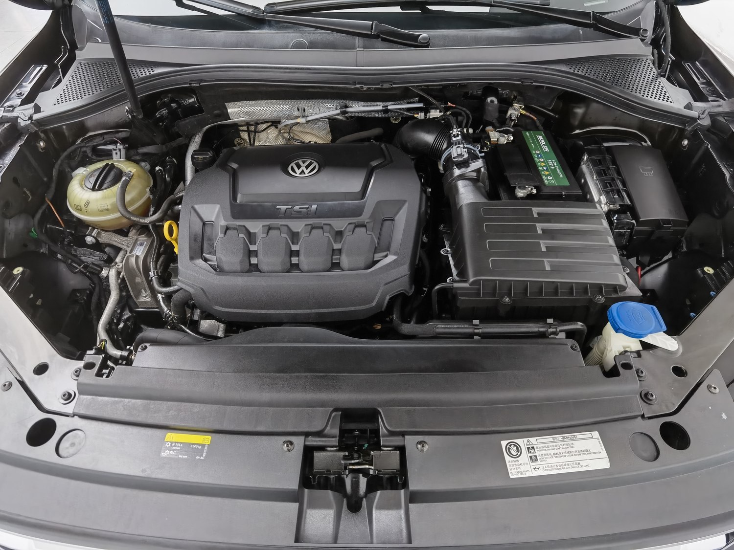 Used Volkswagen Tiguan L 2019 2.0 AT
