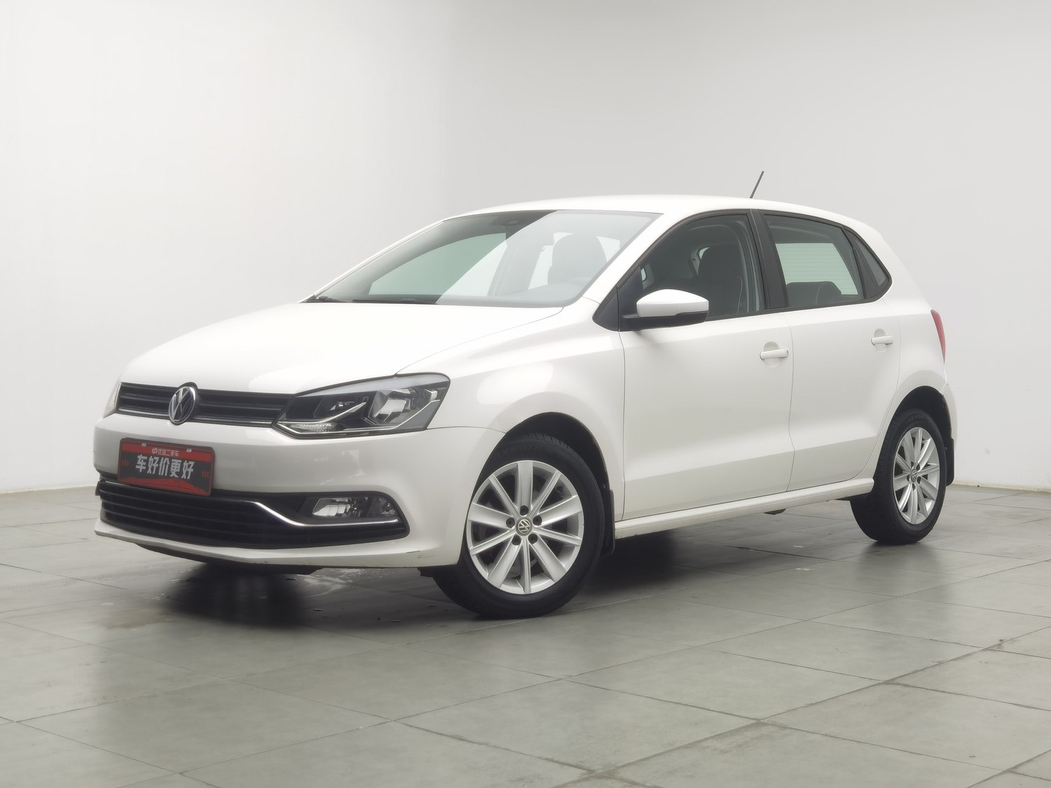 Used Volkswagen Polo 2014 1.6 AT