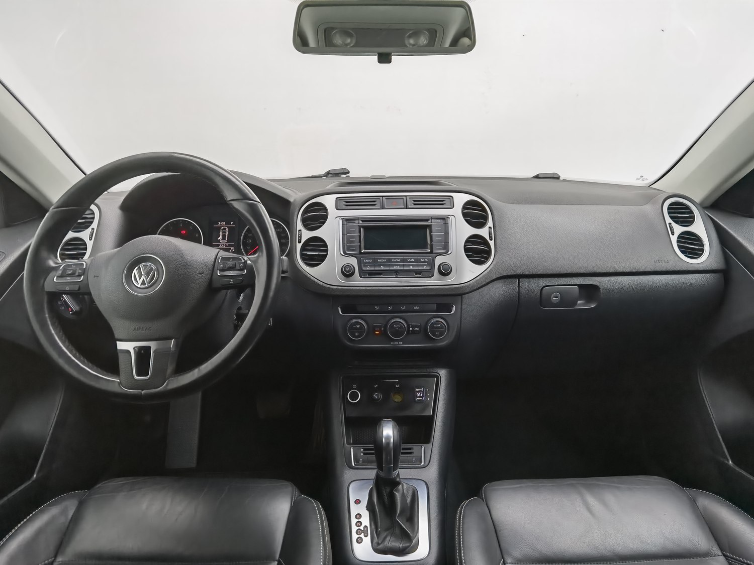 Used Volkswagen Tiguan 2016 1.8 AT