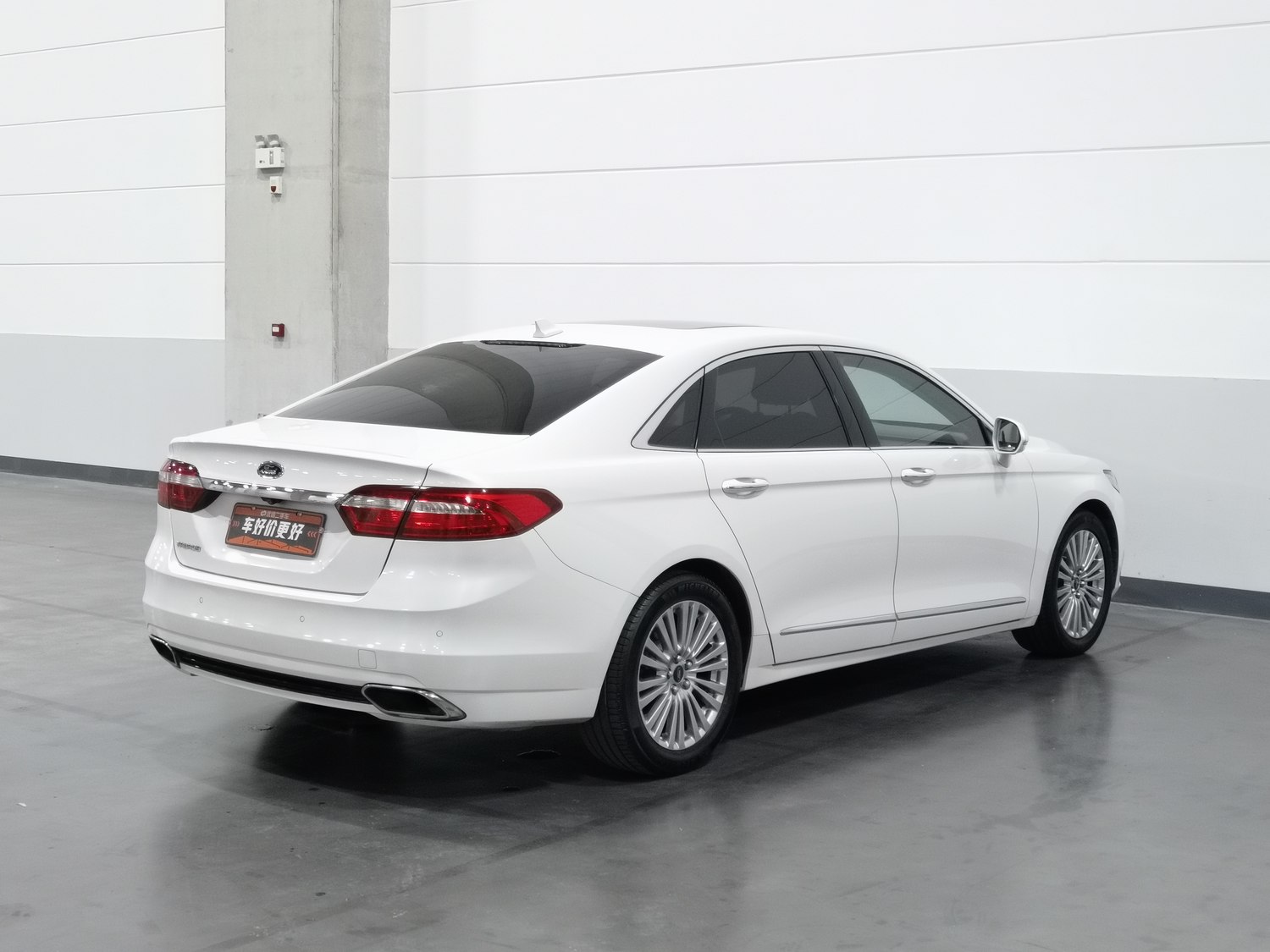 Used Ford Taurus 2017 2.0 AT