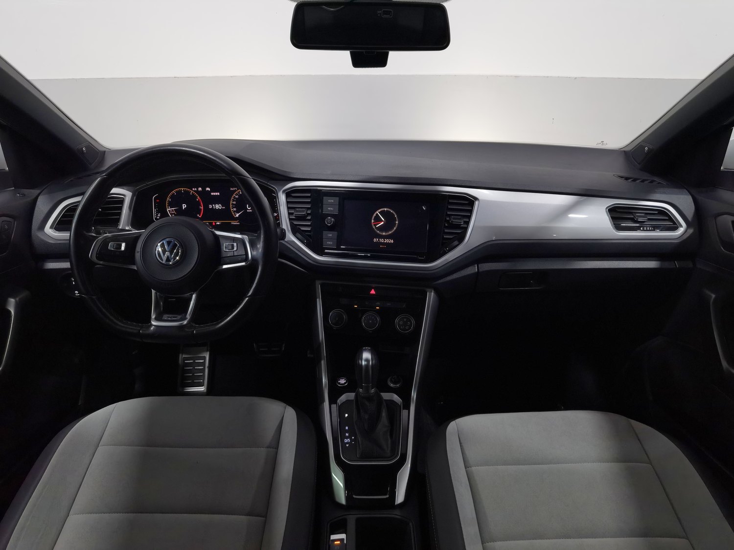 Used Volkswagen T-Roc 2020 1.4 AT