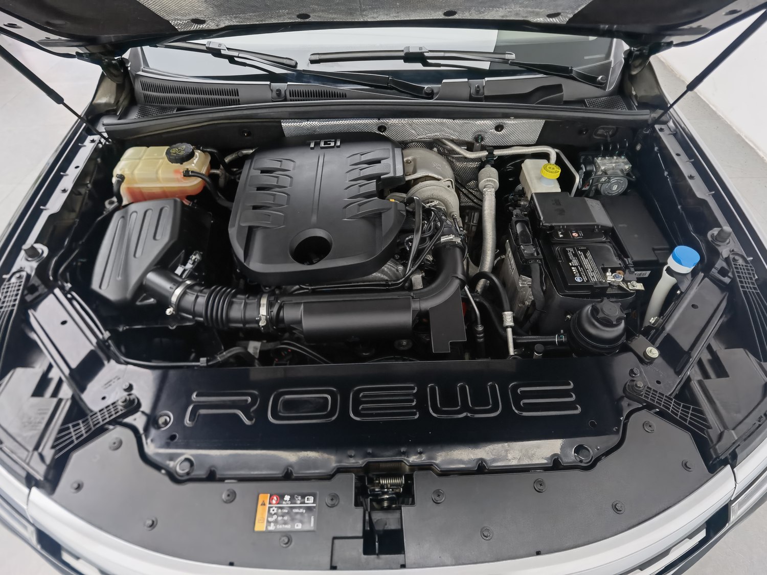 Used Roewe RX8 2019 2.0 AT