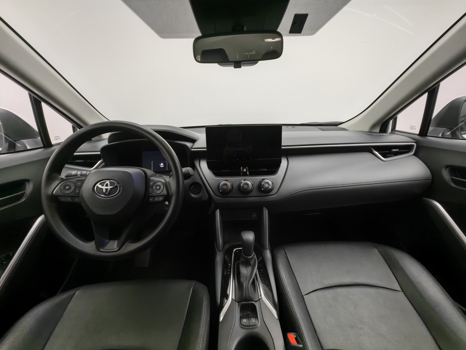 Used Toyota Corolla Cross 2024 2.0 AT