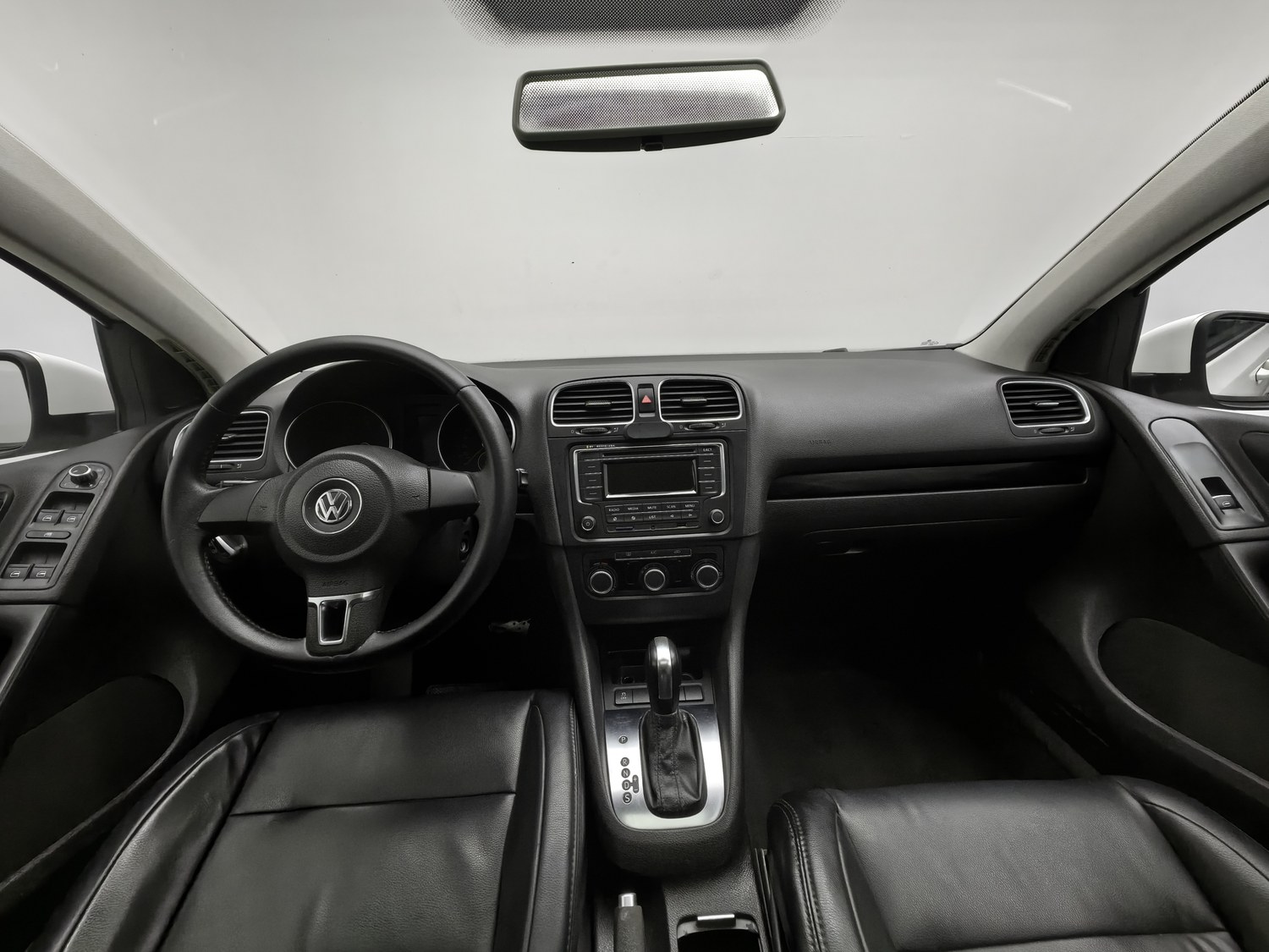 Used Volkswagen Golf 2012 1.6 AT