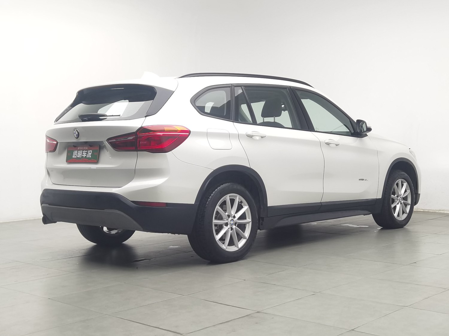 Used BMW X1 2016 1.5 AT