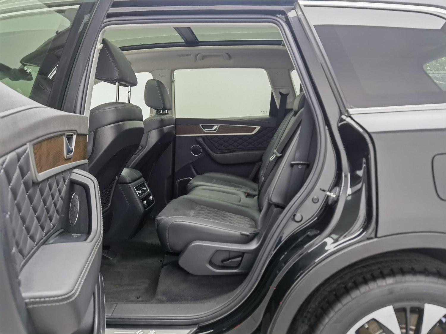 Used Hongqi HS7 2021 2.0 AT