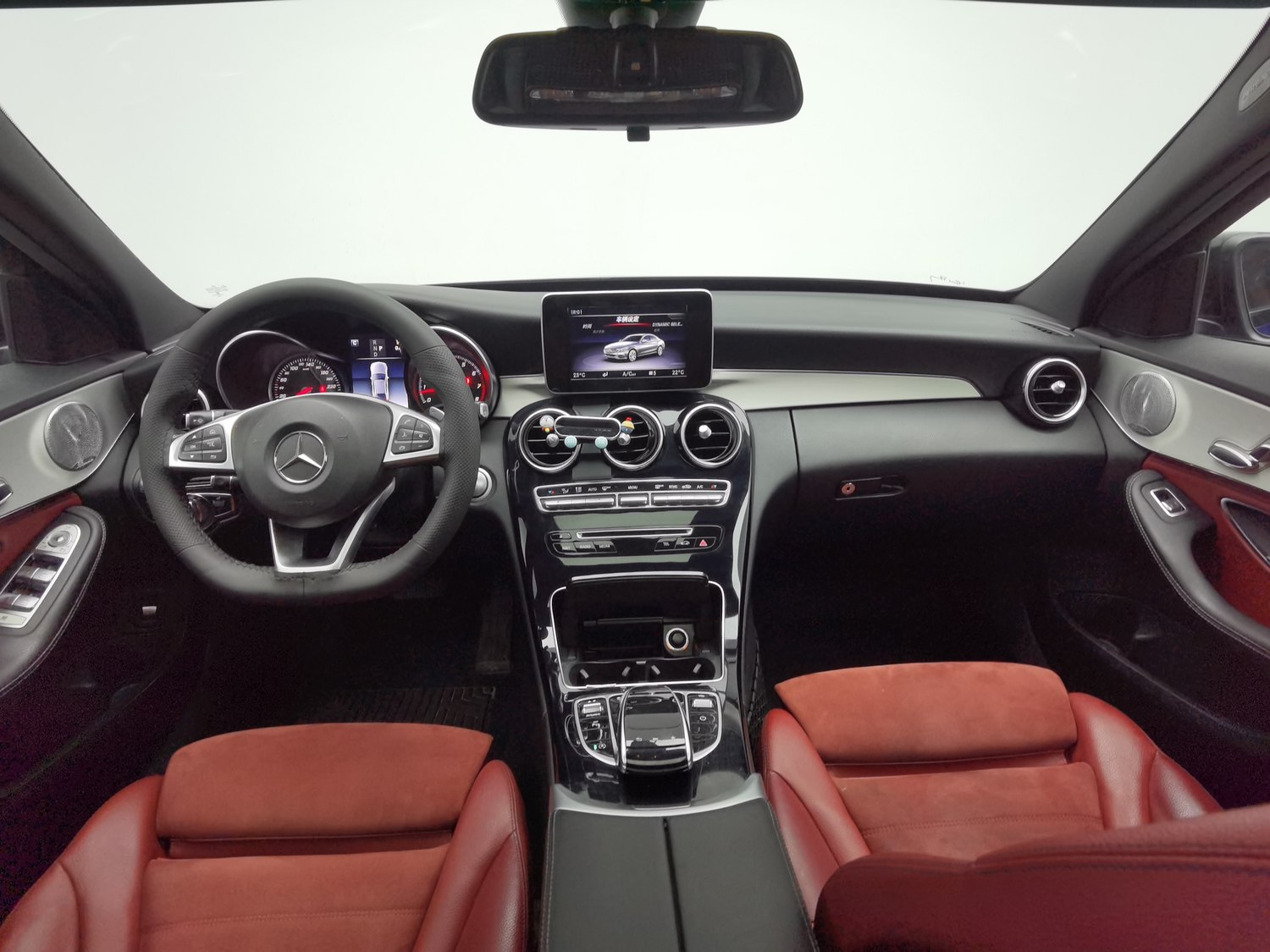 Used Mercedes-Benz C-Class 2018 2.0 AT