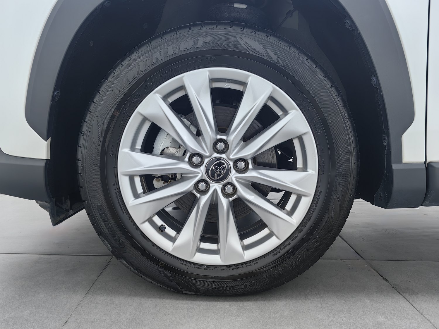 Used Toyota Corolla Cross 2024 2.0 AT