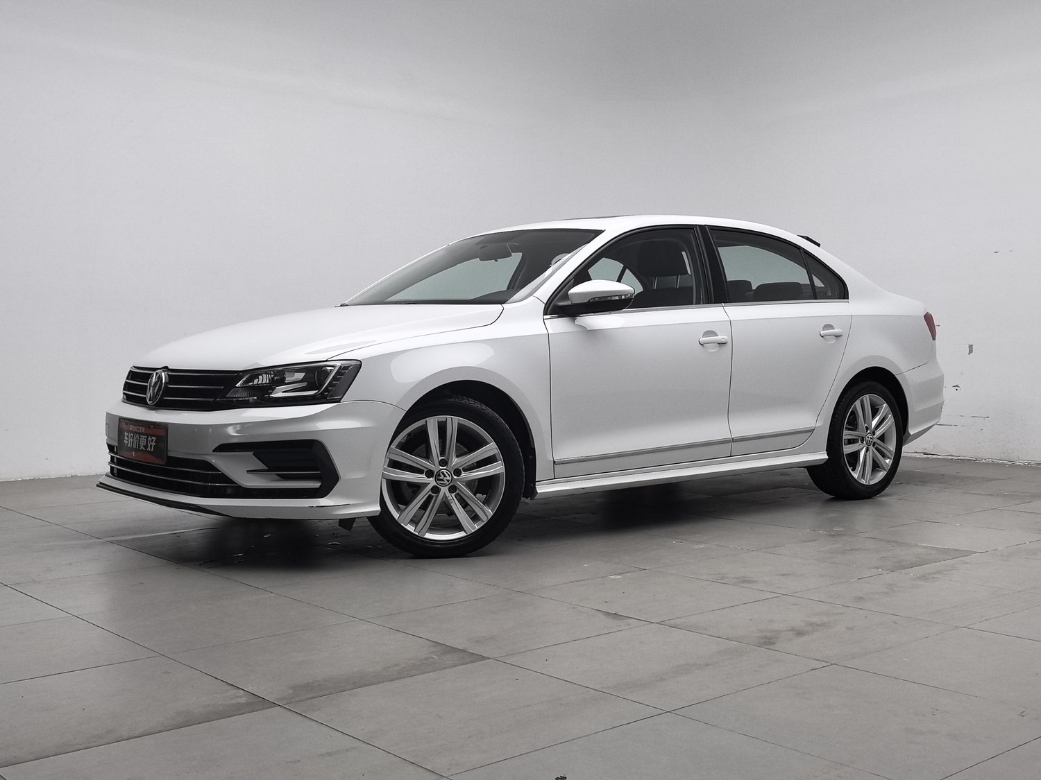 Used Volkswagen Sagitar 2018 1.4 AT