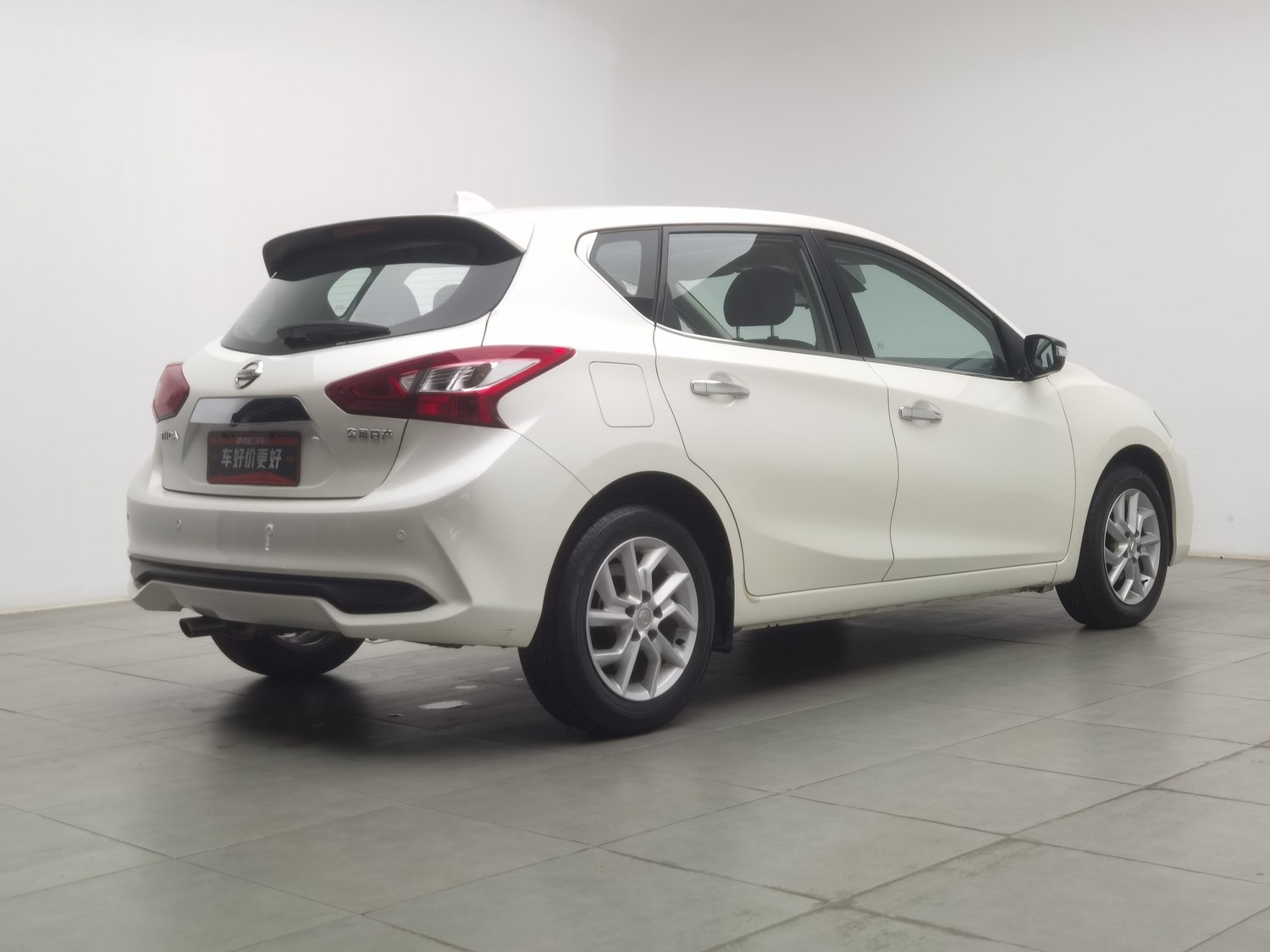 Used Nissan Tiida 2021 1.6 AT