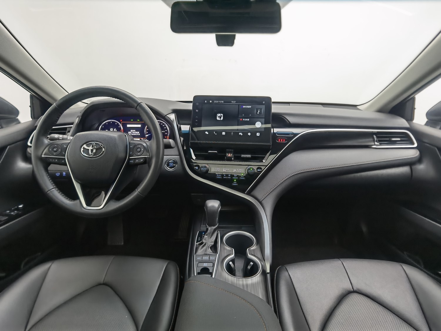 Used Toyota Camry 2023 2.5 AT