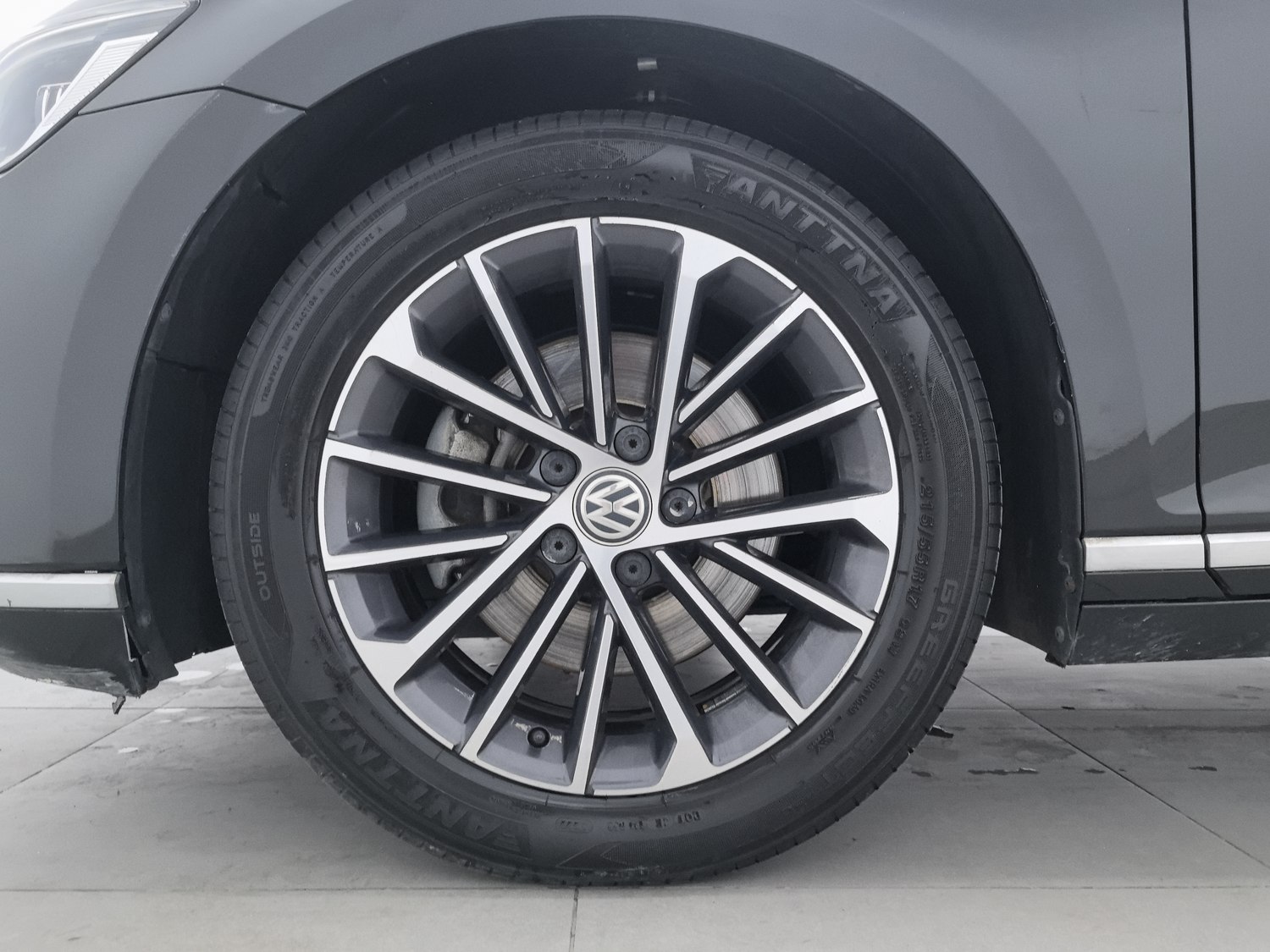 Used Volkswagen Magotan 2020 2.0 AT