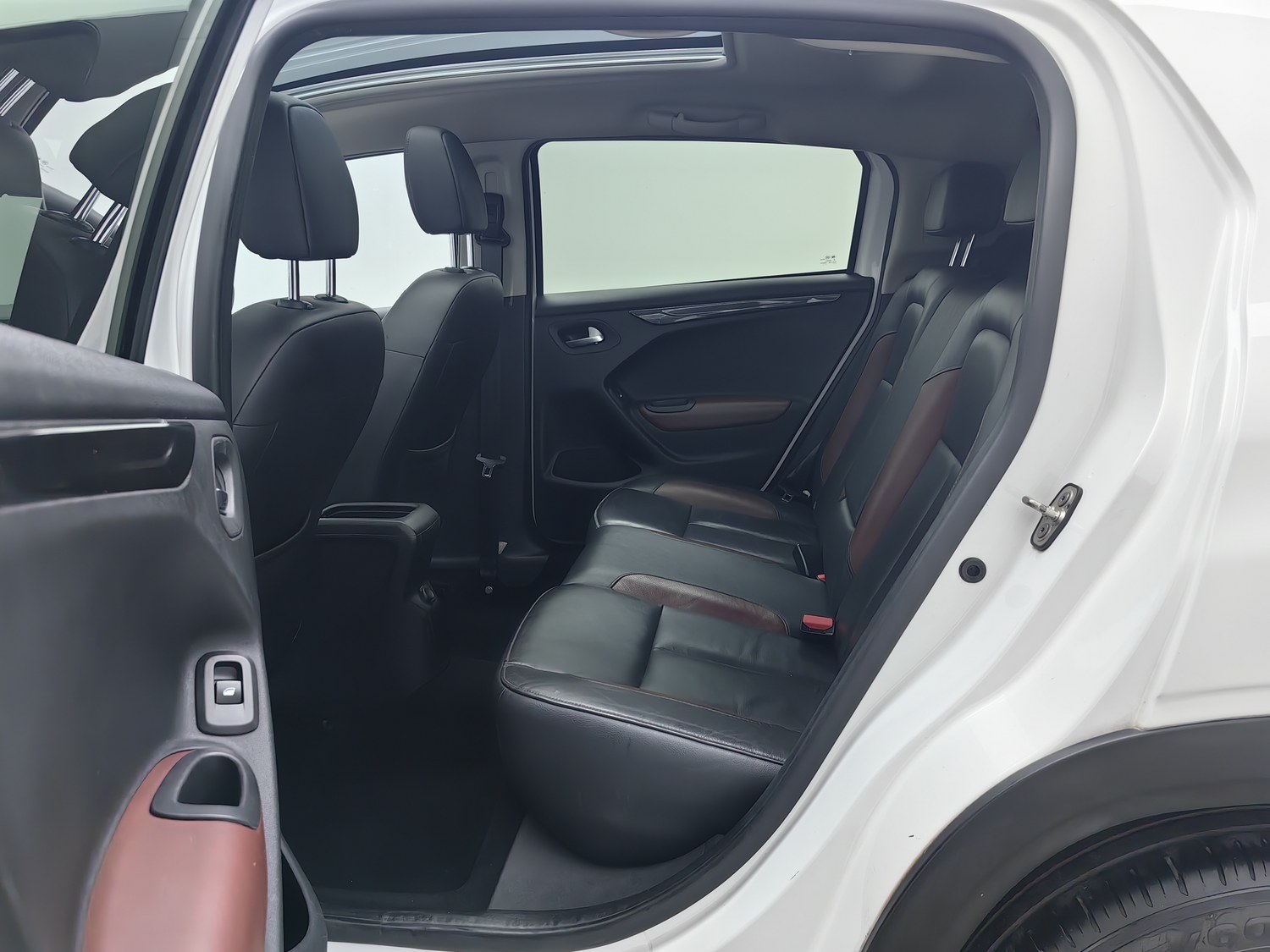 Used Citroen C3-XR 2015 1.6 AT