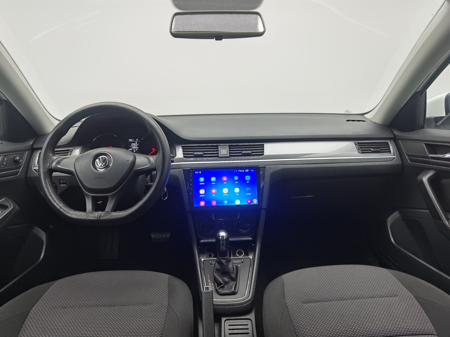Used Volkswagen Bora 2018 1.5 AT