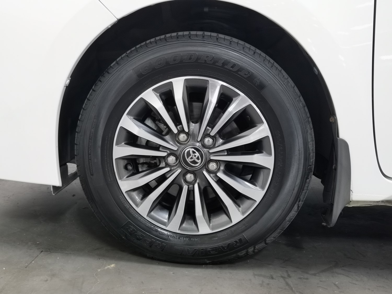 Used Toyota Corolla 2017 1.2 AT
