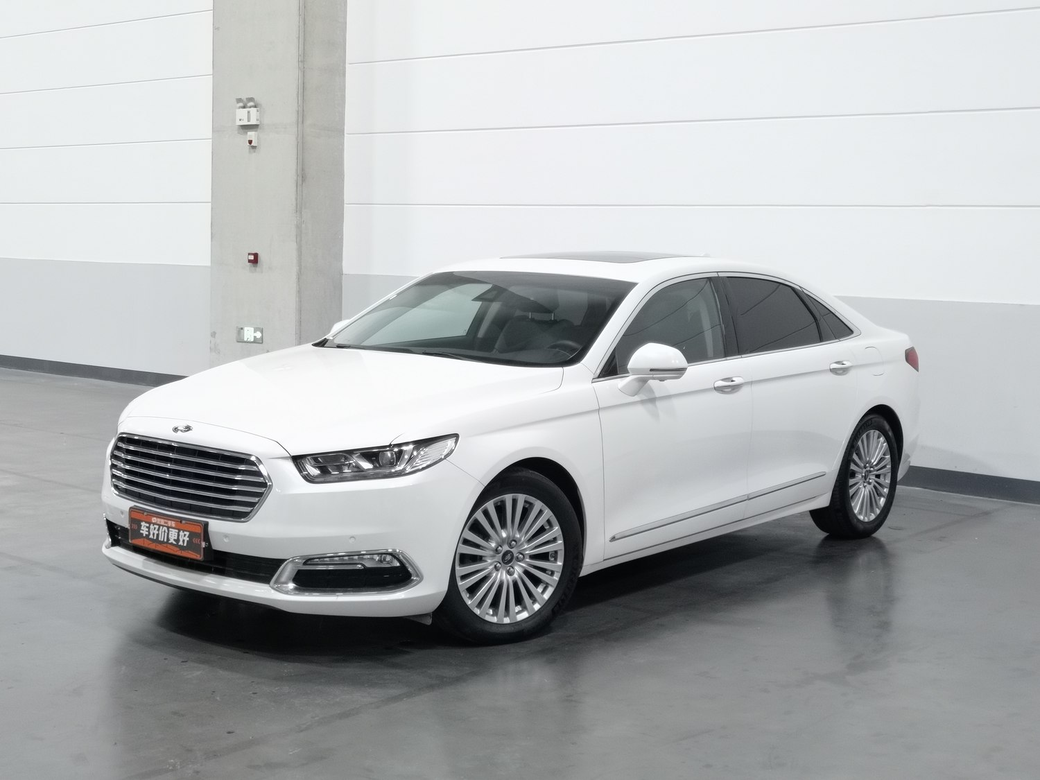 Used Ford Taurus 2017 2.0 AT