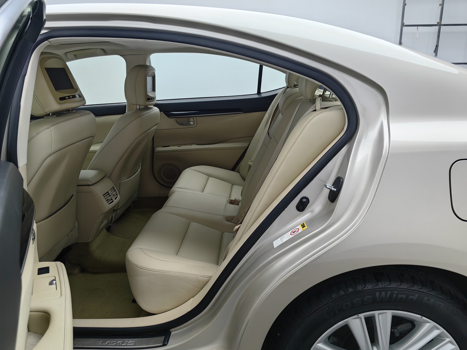 Used Lexus ES 2013 2.5 AT