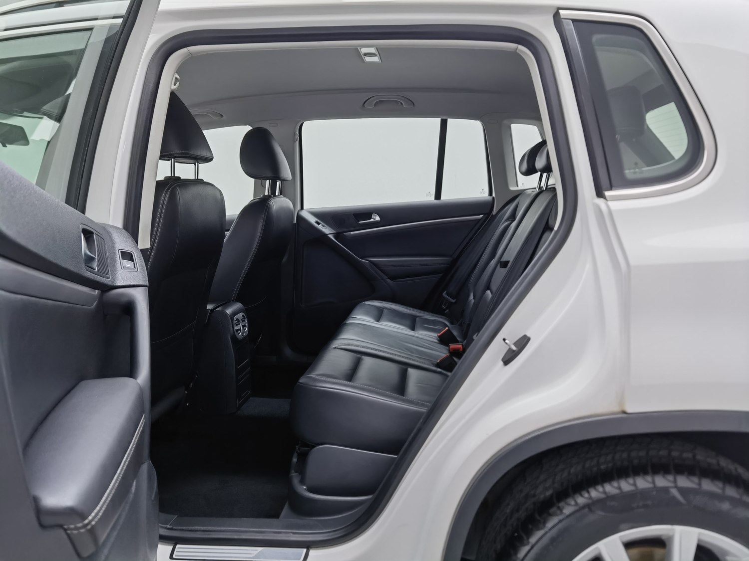 Used Volkswagen Tiguan 2016 1.8 AT