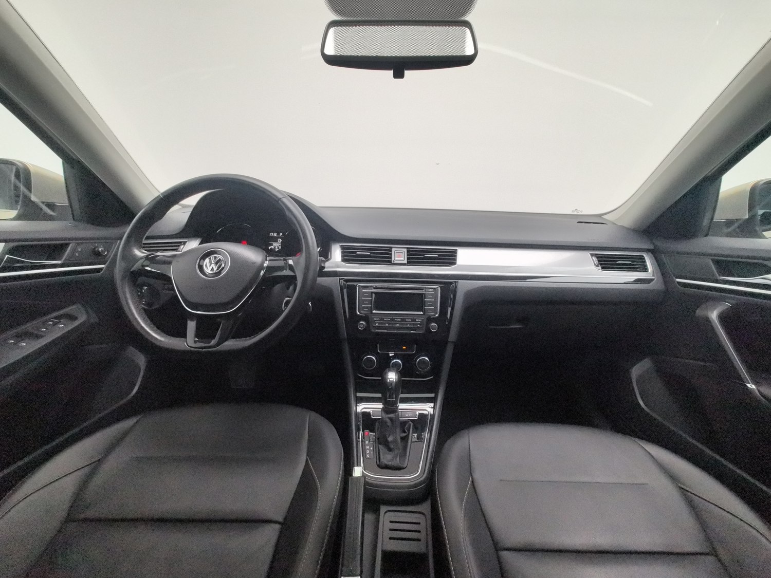 Used Volkswagen Bora 2016 1.6 AT
