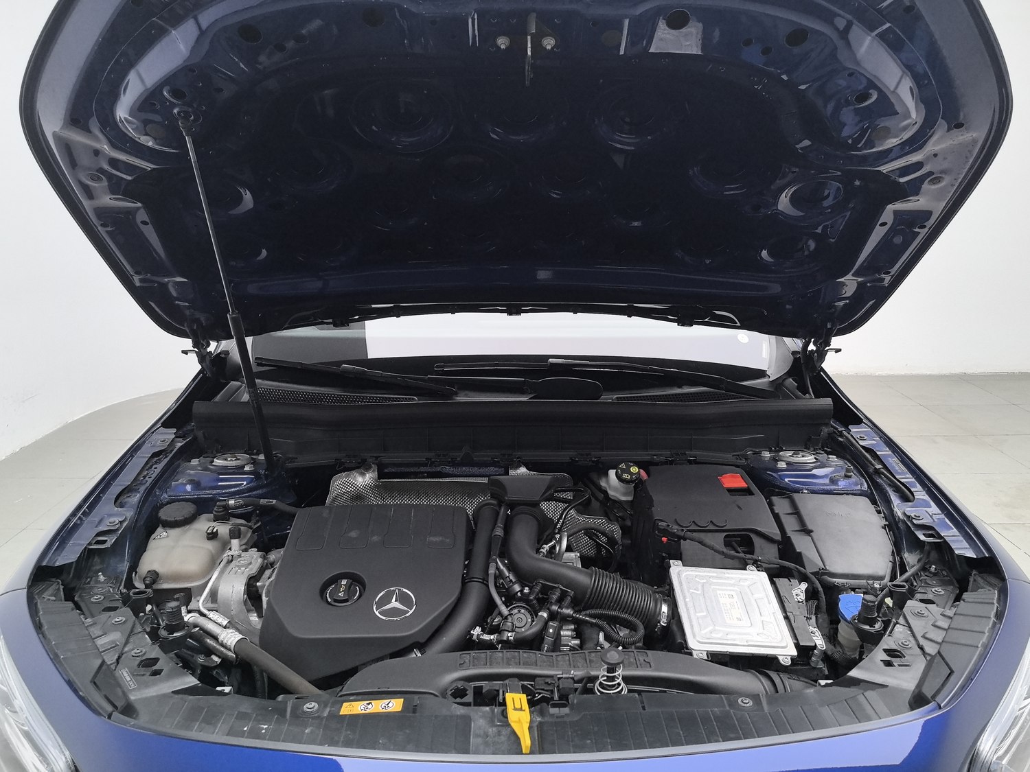 Used Mercedes-Benz GLB 2021 1.3 AT