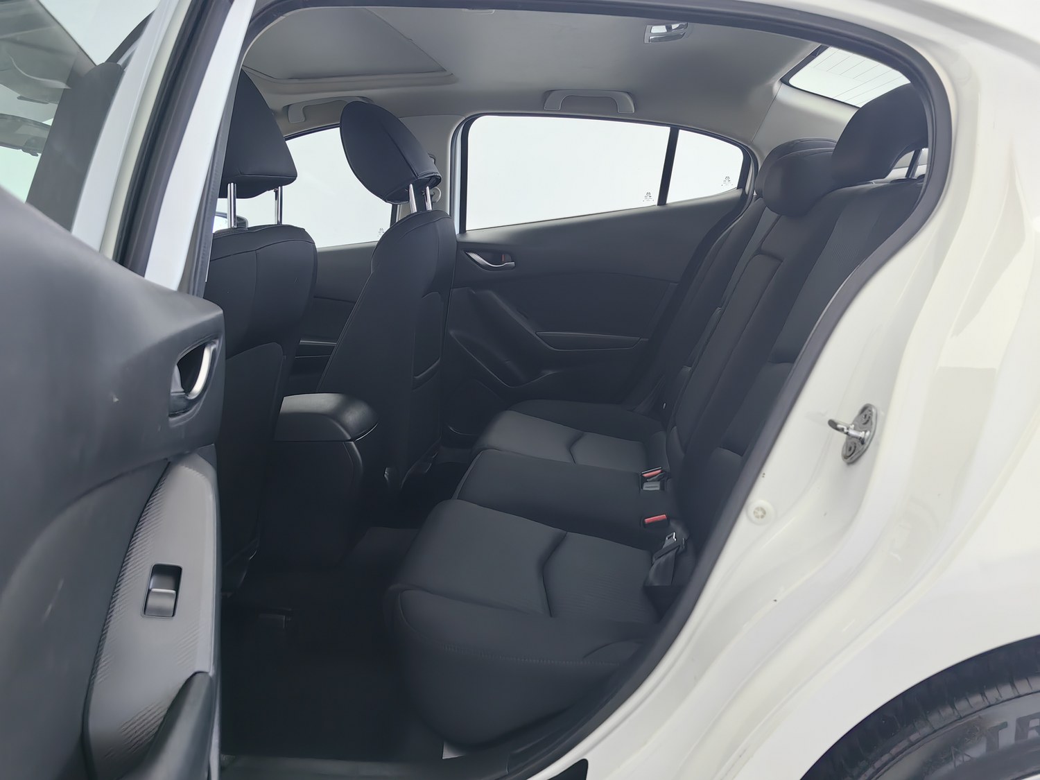 Used Mazda Axela 2016 1.5 AT