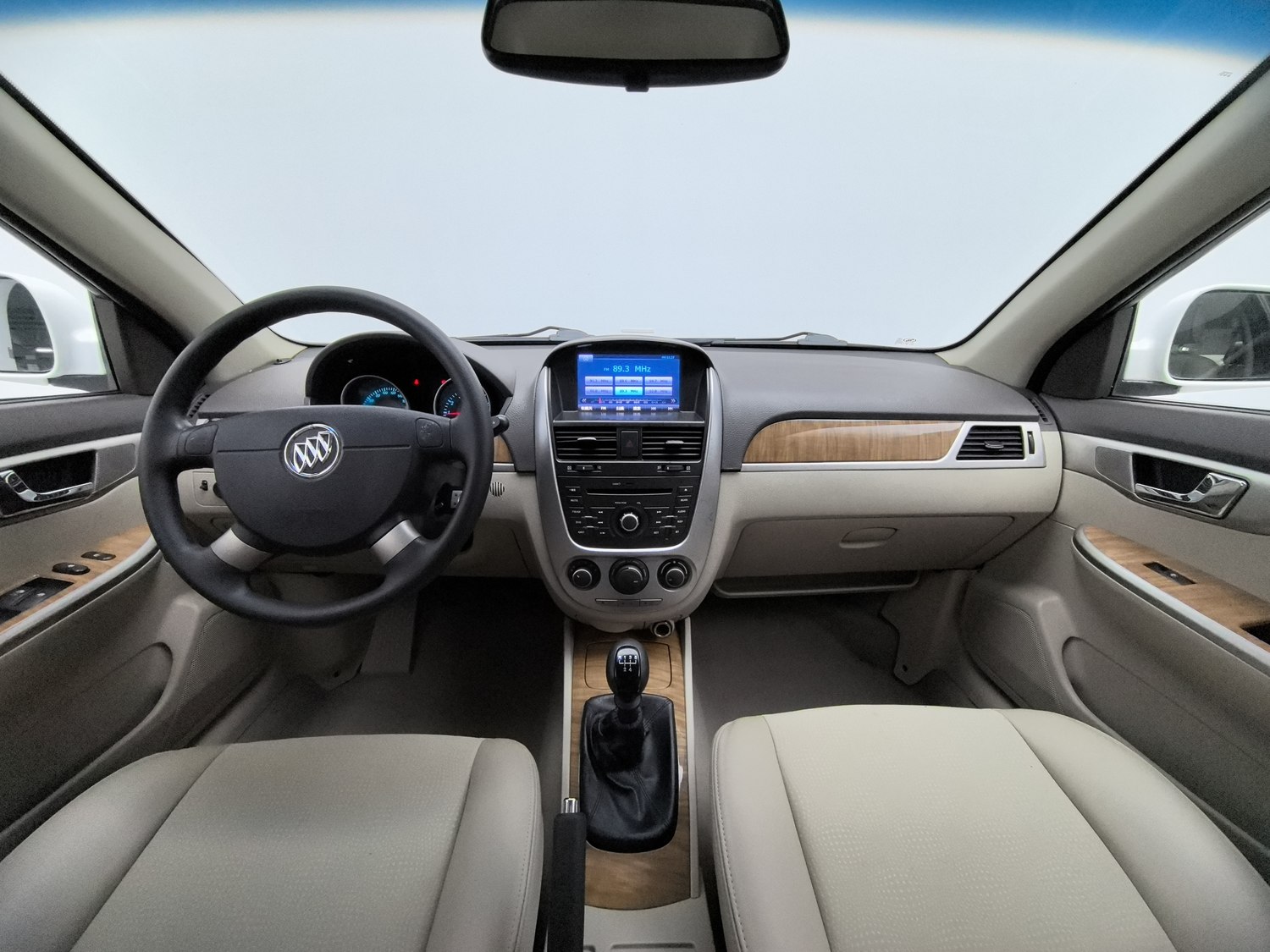 Used Buick Excelle 2015 1.5 MT