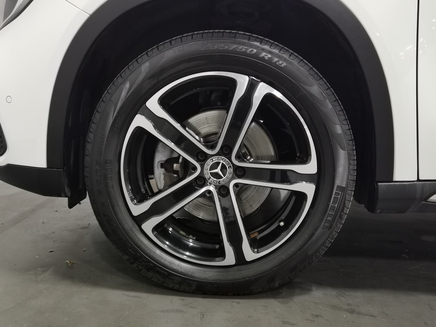 Used Mercedes-Benz GLA 2018 1.6 AT