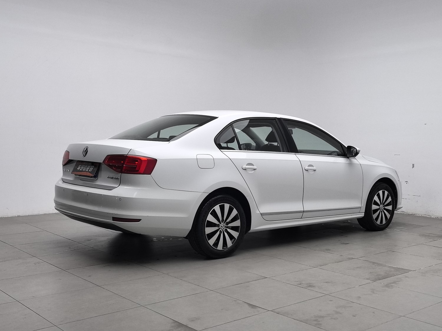 Used Volkswagen Sagitar 2017 1.6 MT