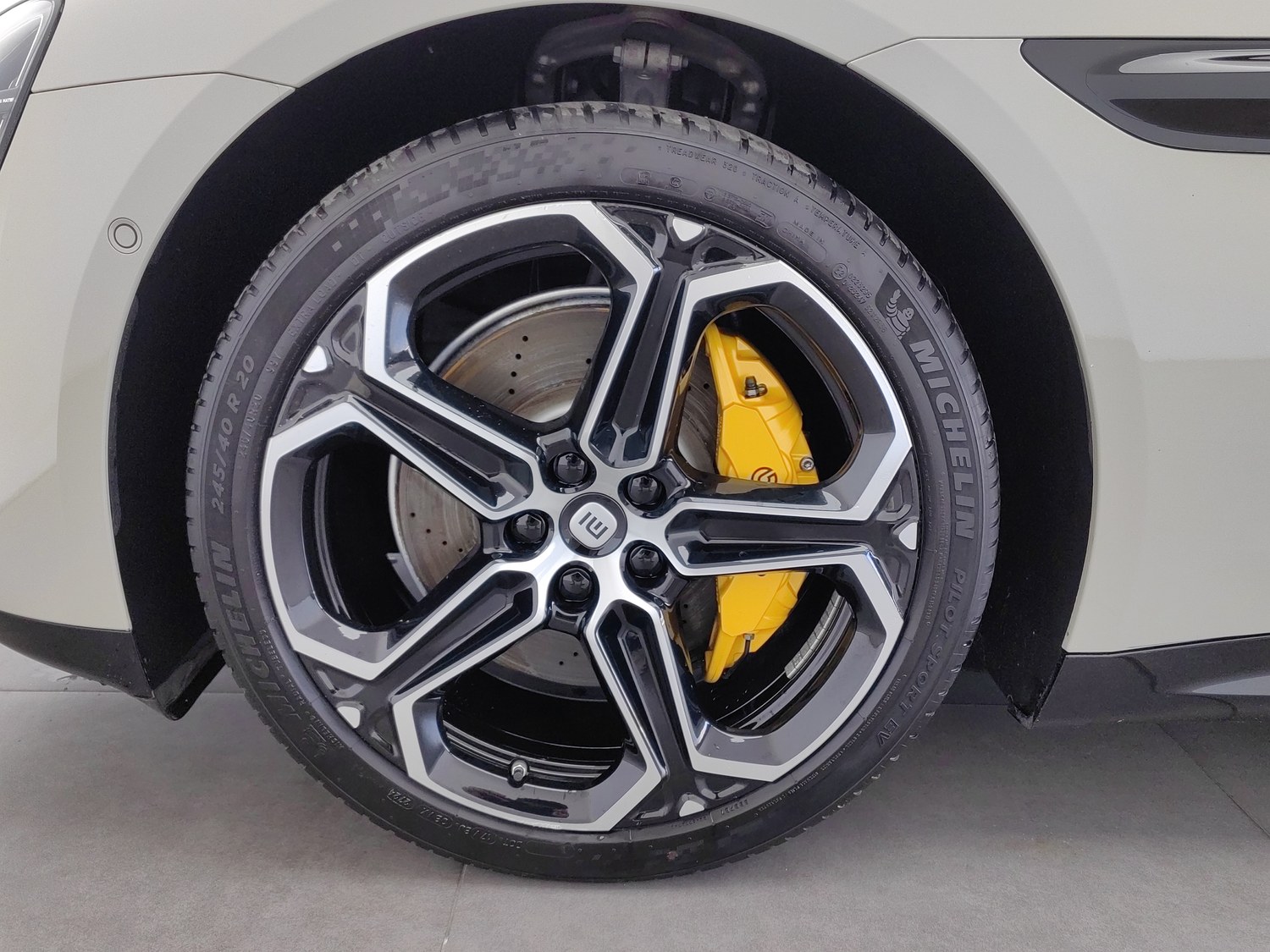 Used Xiaomi Auto SU7 2024