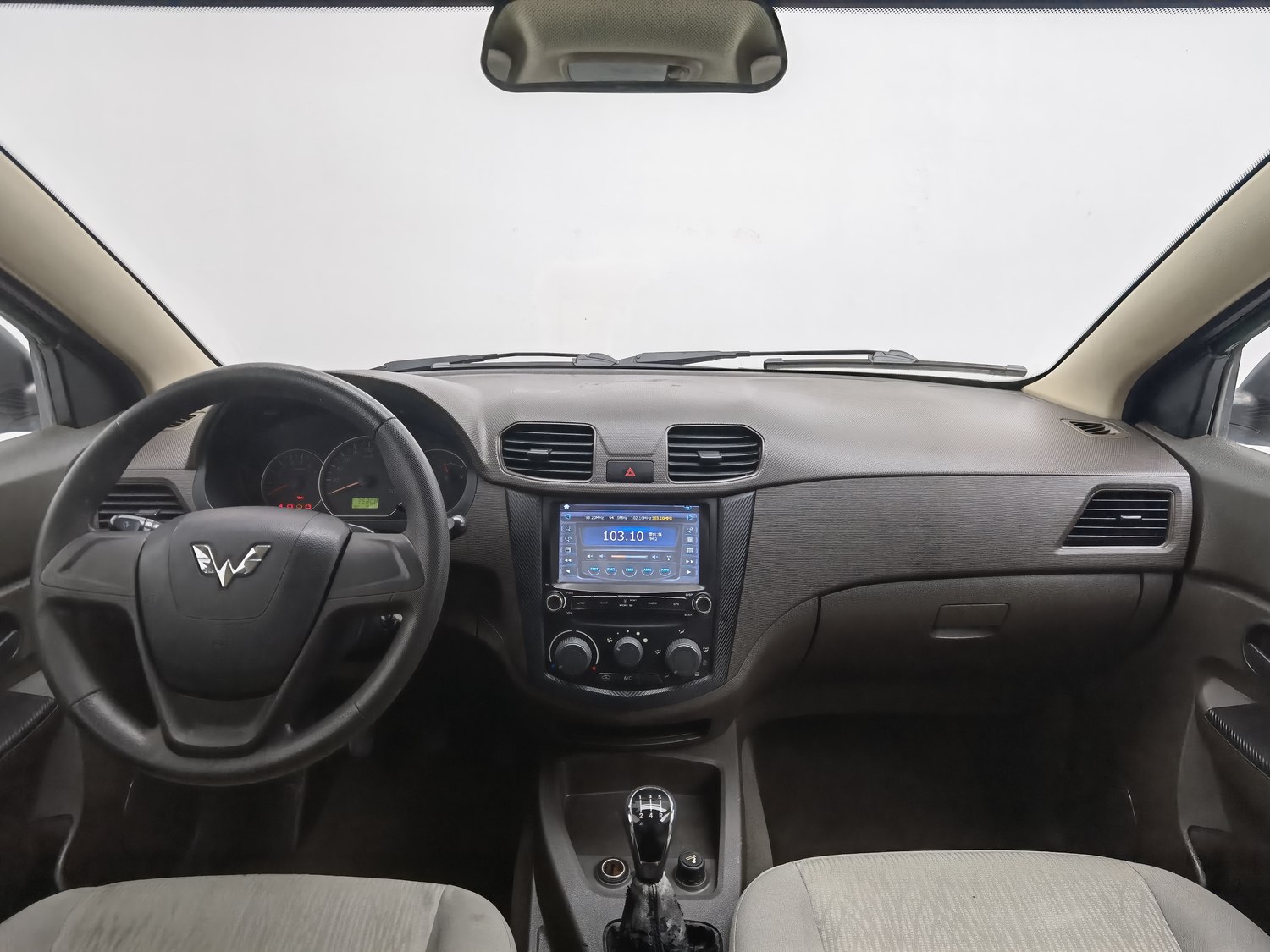 Used Wuling Hongguang 2015 1.5 MT