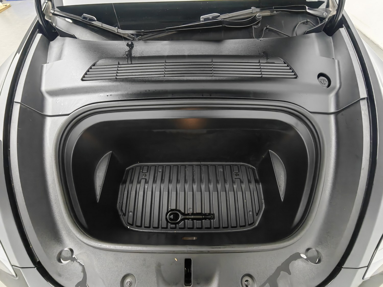 Used Tesla Model Y 2021