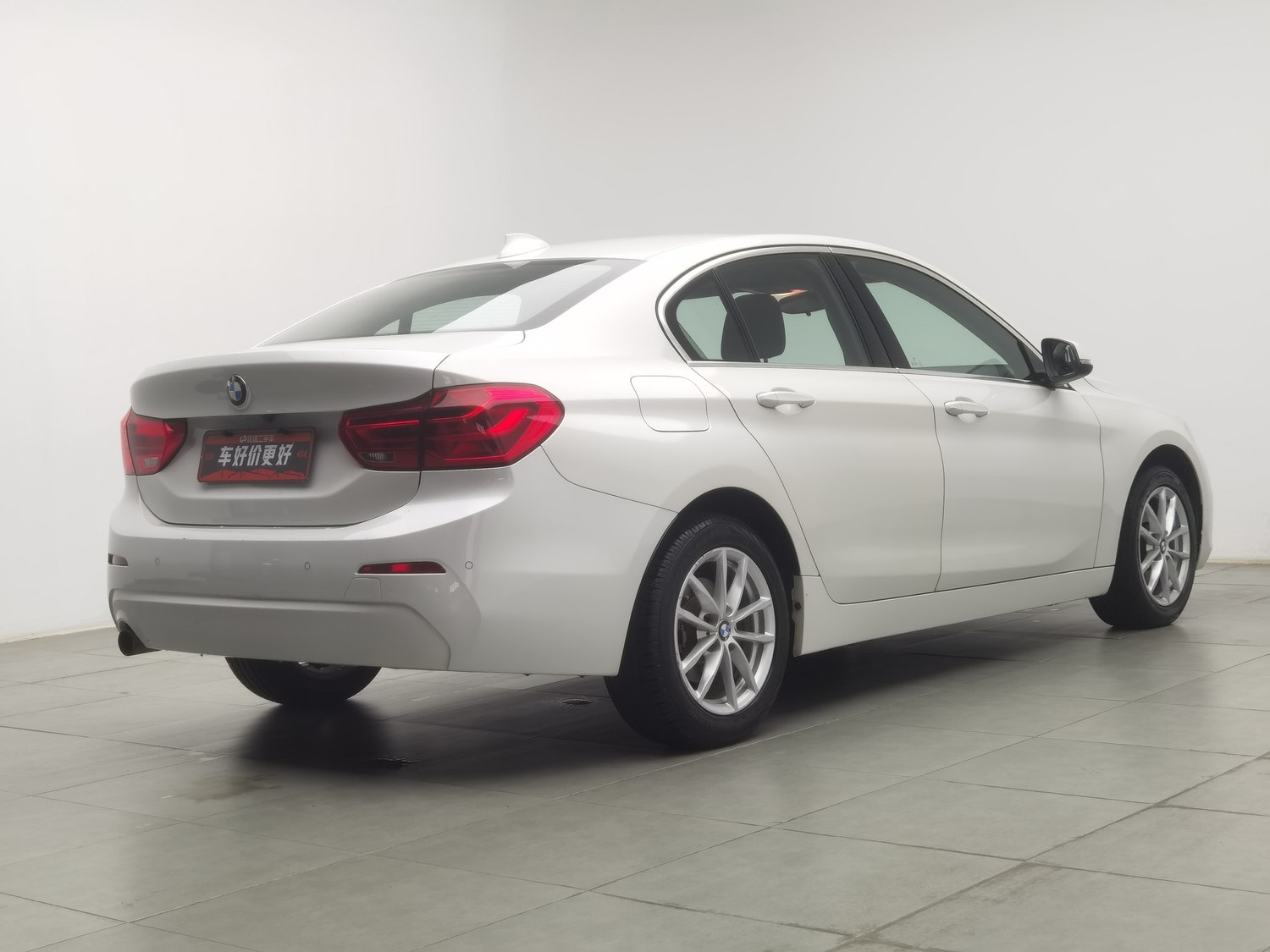 Used BMW 1 Series 2017 1.5 AT