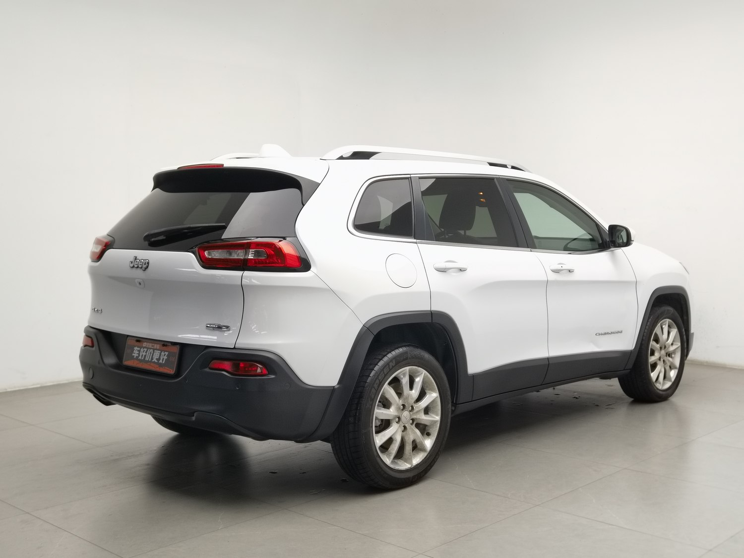 Used Jeep Cherokee (Imported) 2014 2.4 AT