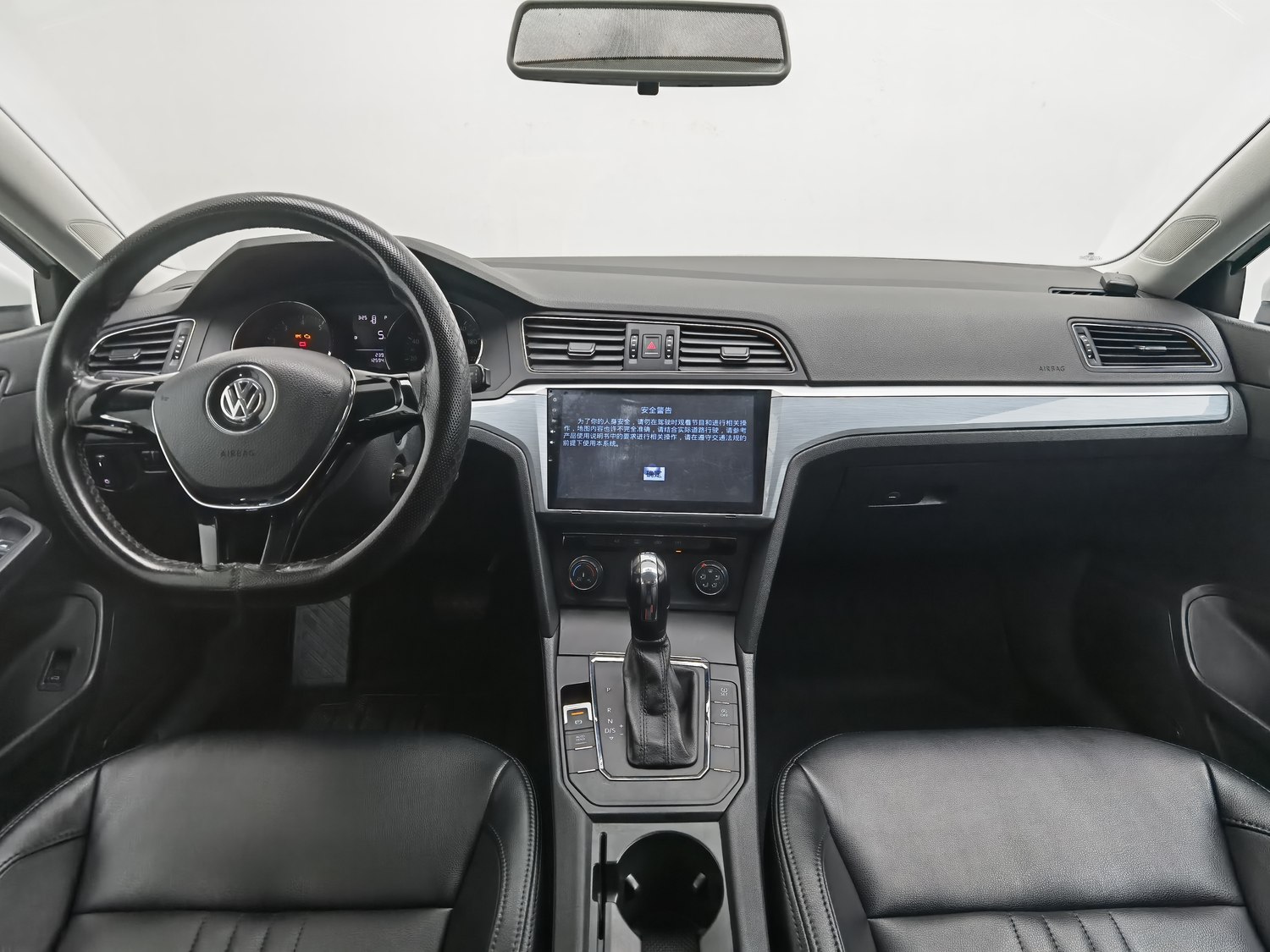 Used Volkswagen Lamando 2017 1.4 AT
