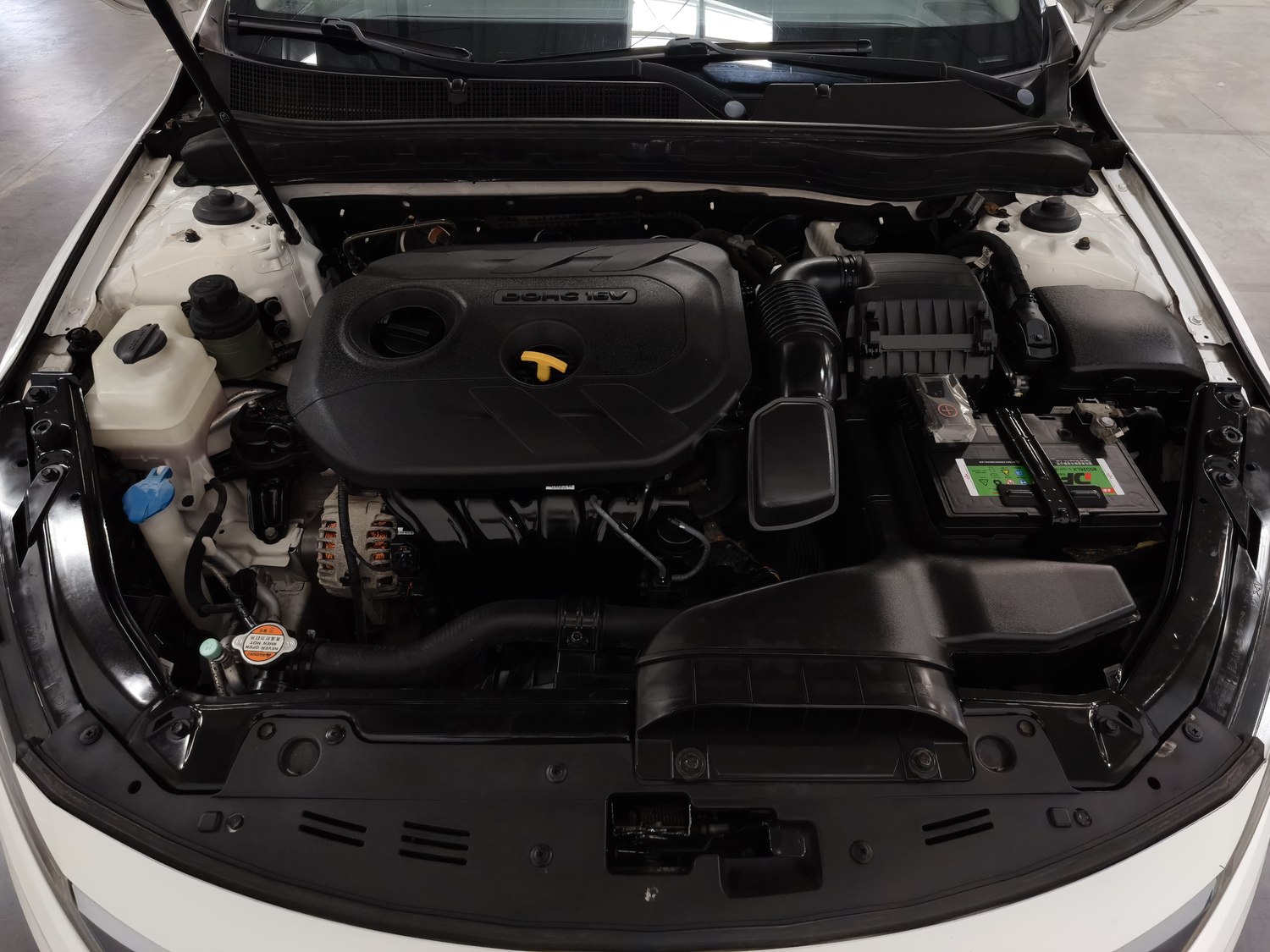 Used Kia K5 2012 2.0 AT