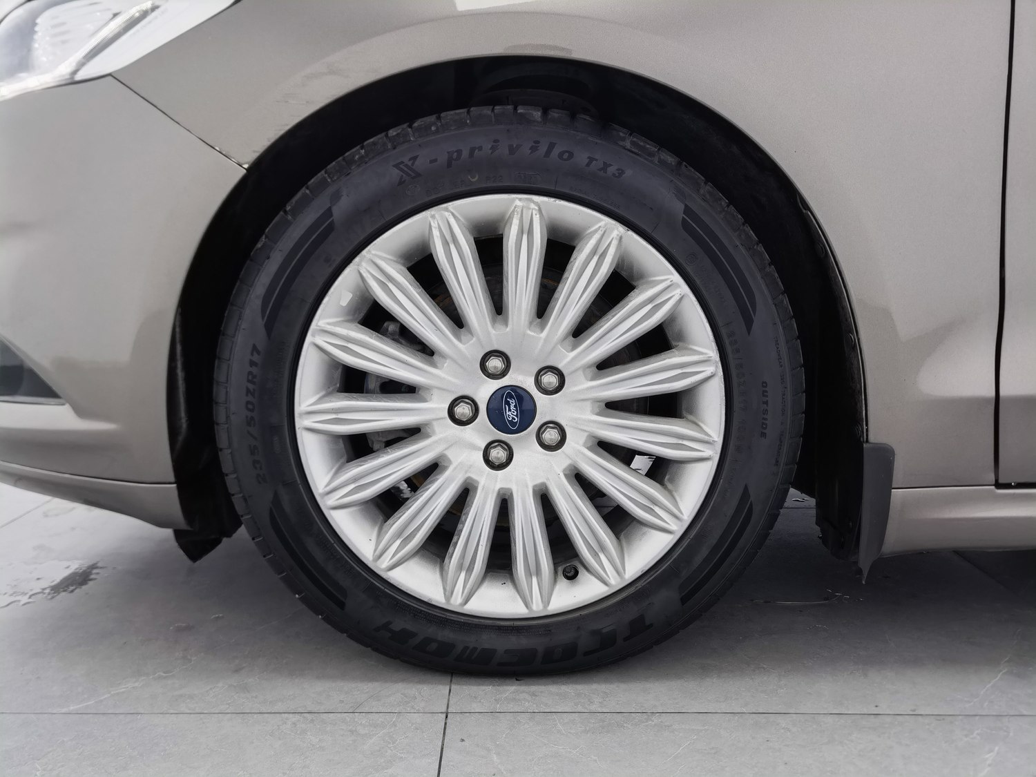 Used Ford Mondeo 2013 2.0 AT