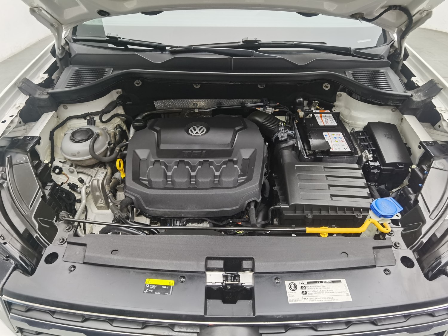 Used Volkswagen Tharu L 2020 2.0 AT