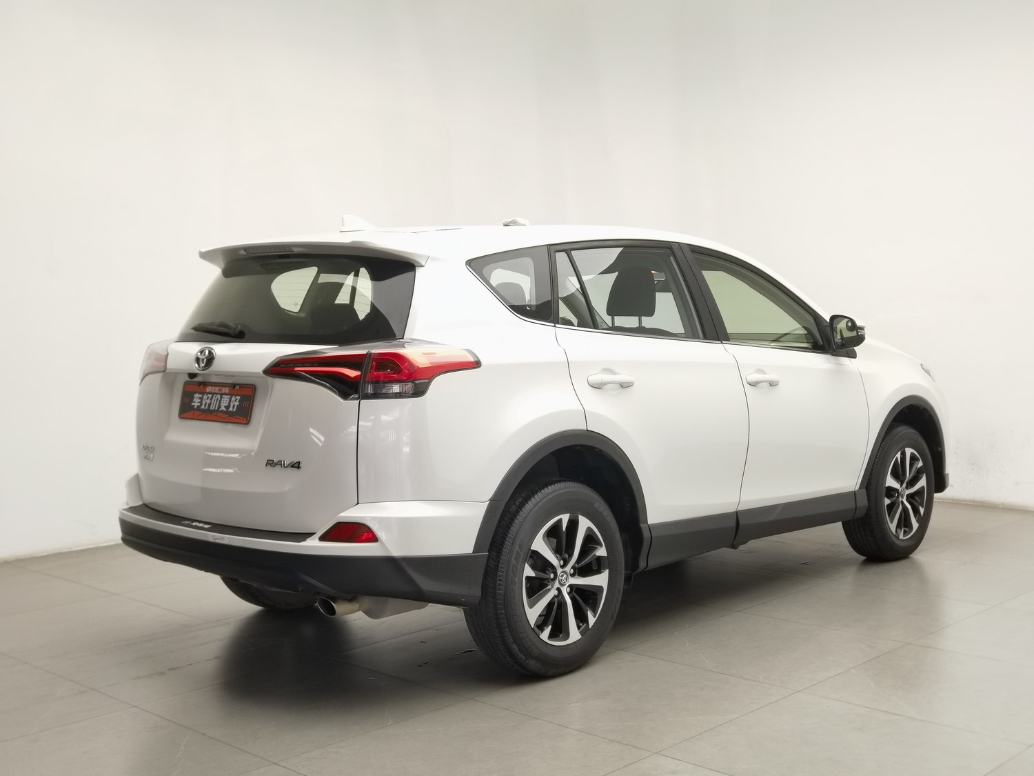 Used Toyota RAV4 2019 2.0 AT