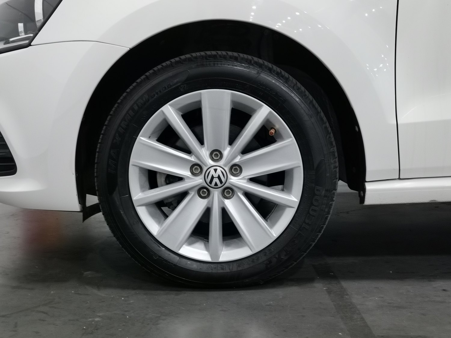 Used Volkswagen Polo 2016 1.4 MT