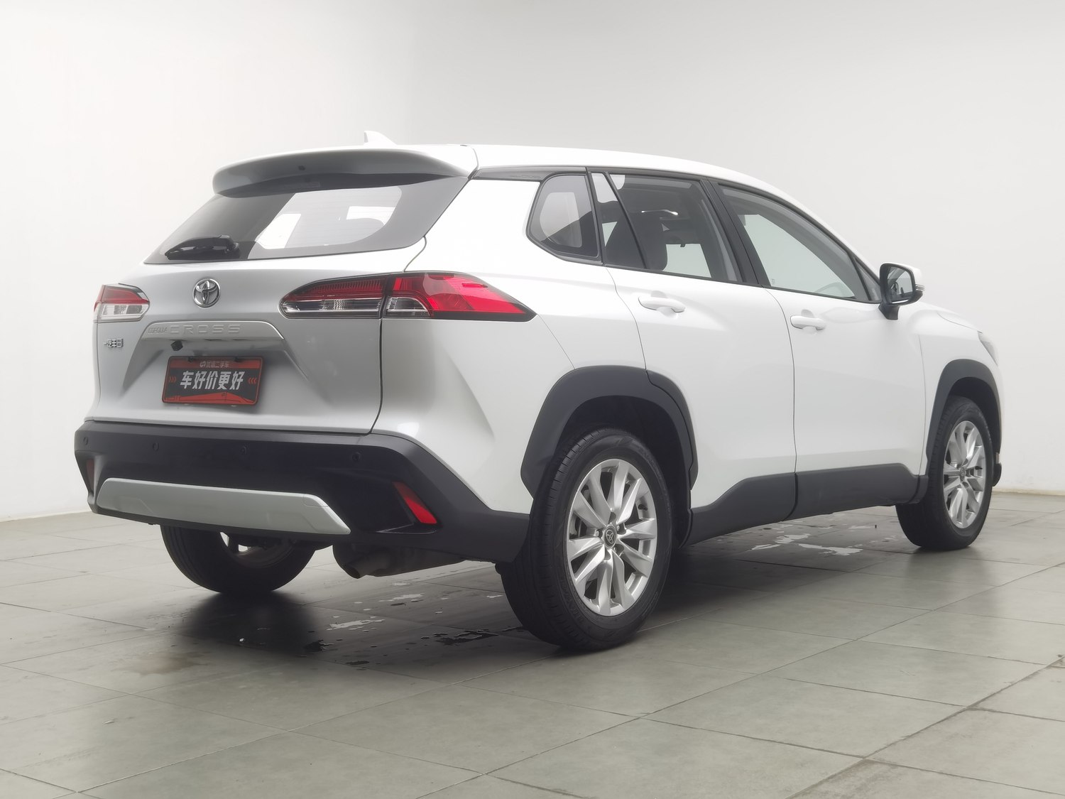 Used Toyota Corolla Cross 2024 2.0 AT
