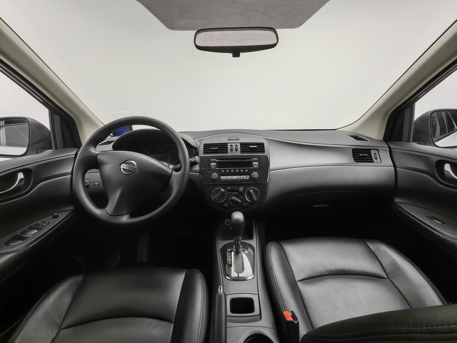 Used Nissan Tiida 2014 1.6 AT