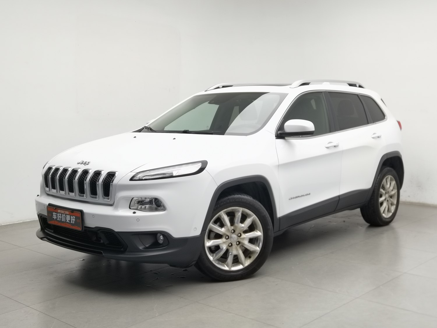 Used Jeep Cherokee (Imported) 2014 2.4 AT