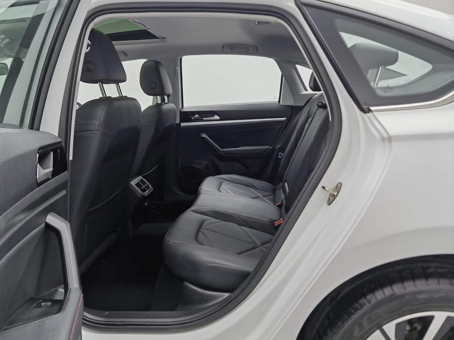 Used Volkswagen Lavida 2024 1.5 AT