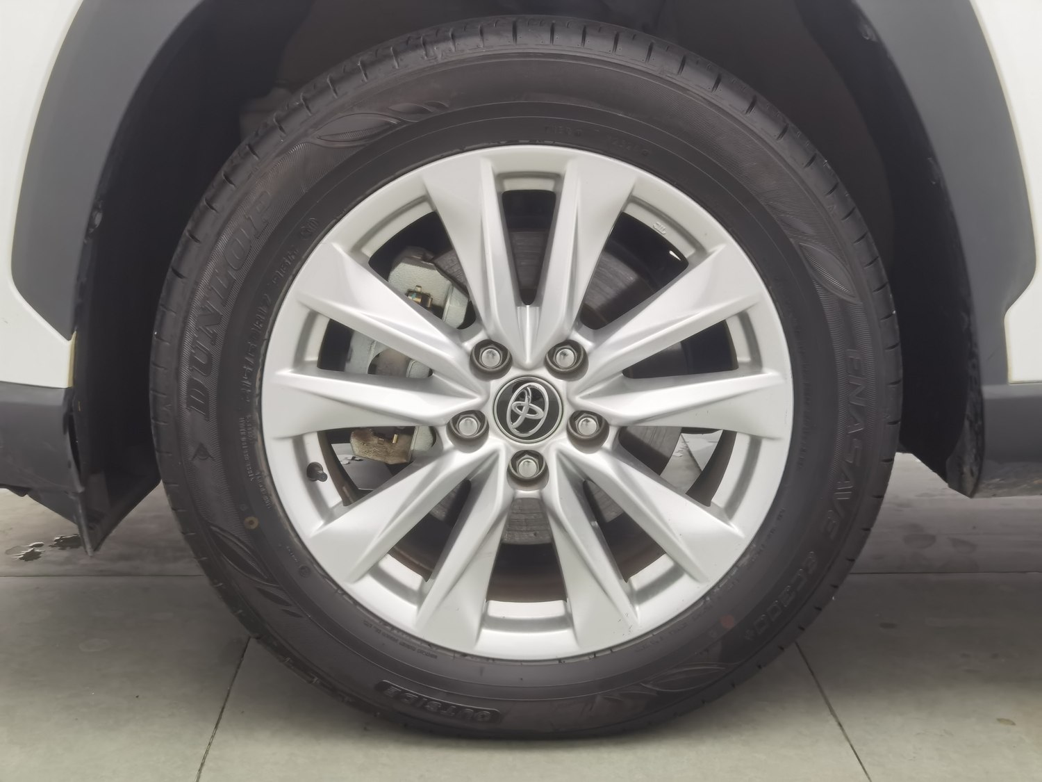 Used Toyota Corolla Cross 2024 2.0 AT