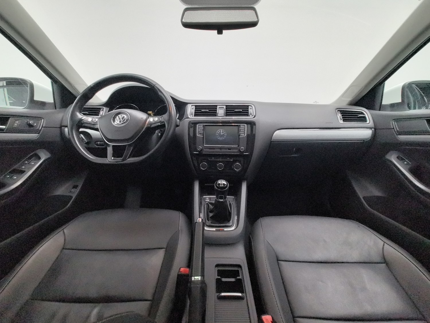 Used Volkswagen Sagitar 2017 1.6 MT