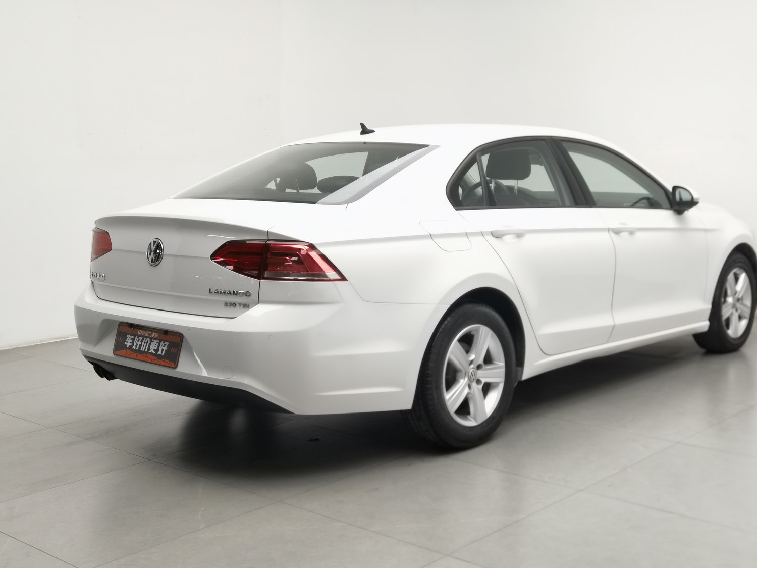 Used Volkswagen Lamando 2017 1.4 AT