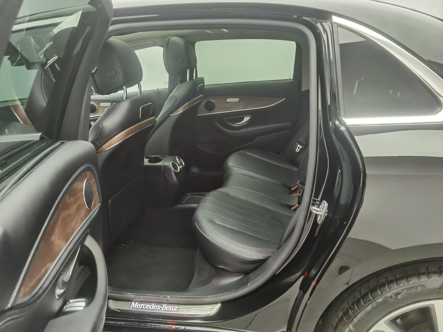 Used Mercedes-Benz E-Class 2018 2.0 AT