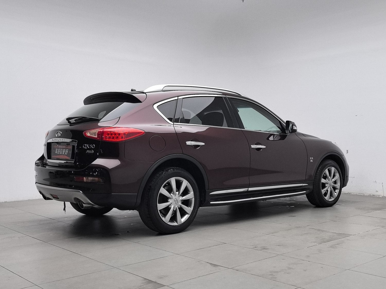 Used Infiniti QX50 2015 2.5 AT
