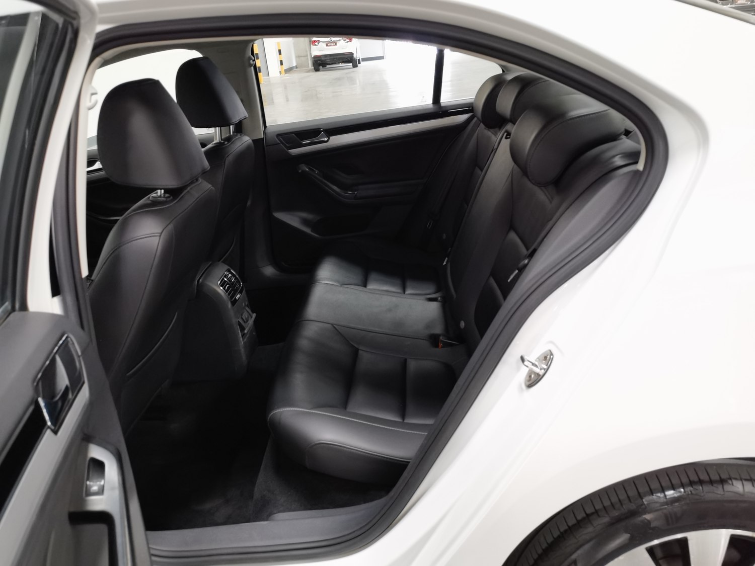 Used Volkswagen Sagitar 2018 1.6 AT