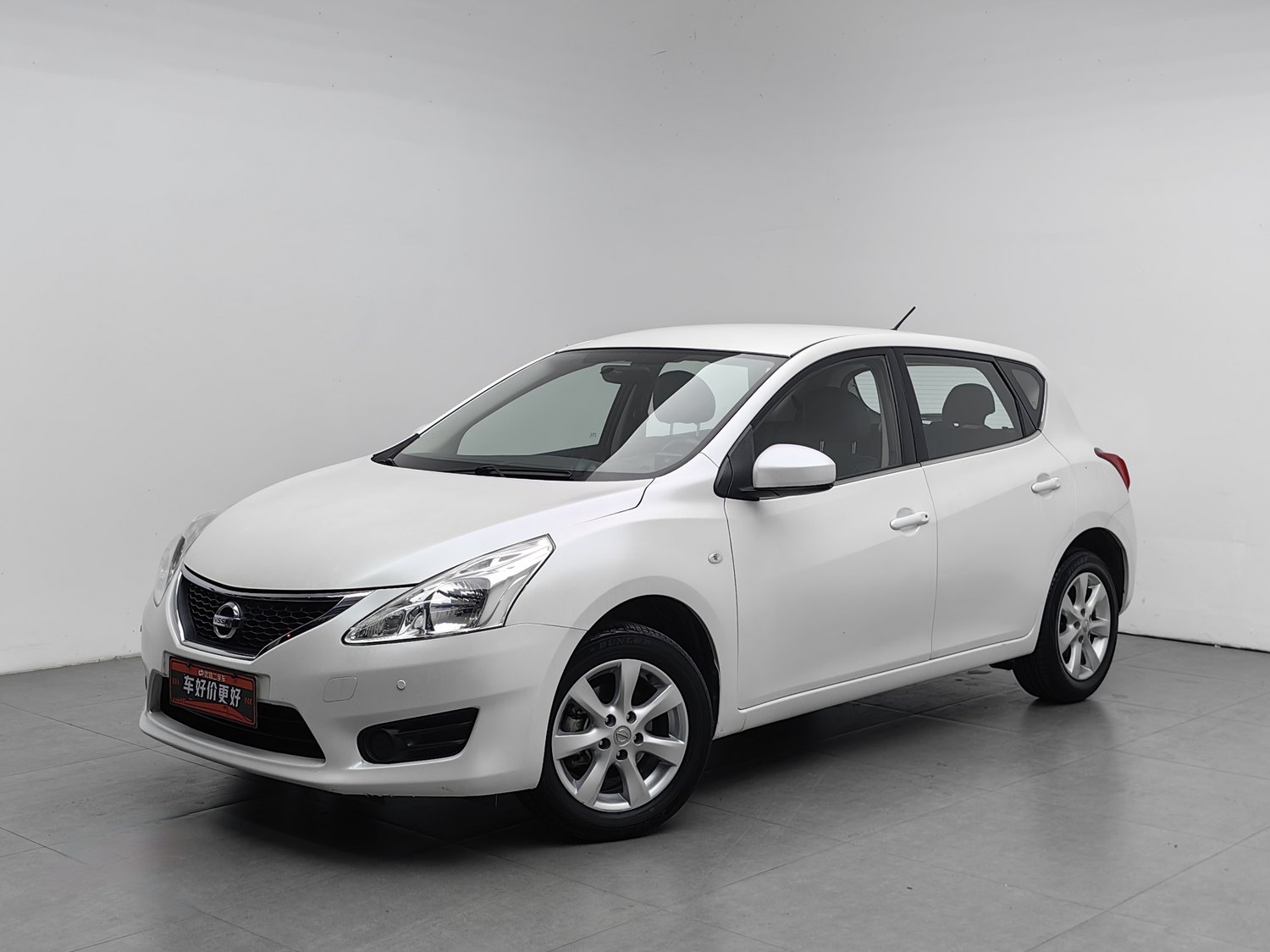 Used Nissan Tiida 2014 1.6 AT